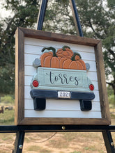 Load image into Gallery viewer, Pumpkin truck