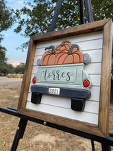 Load image into Gallery viewer, Pumpkin truck