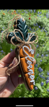 Load image into Gallery viewer, Carrot name tags
