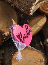 Load image into Gallery viewer, Valentines name tag
